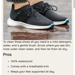 Like new Vessi Everyday Classic waterproof shoes Men’s size 10